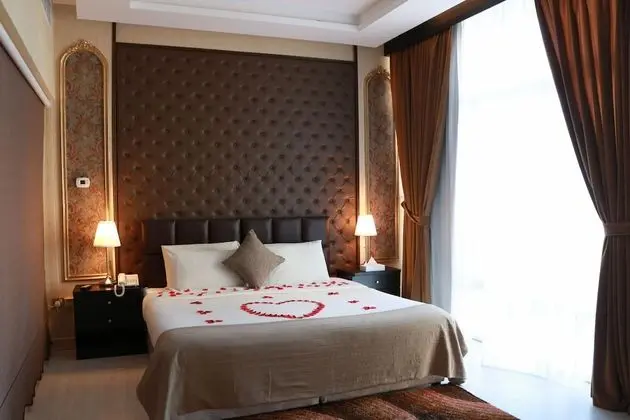 Suite Home hotel - Öne Çıkan Resim
