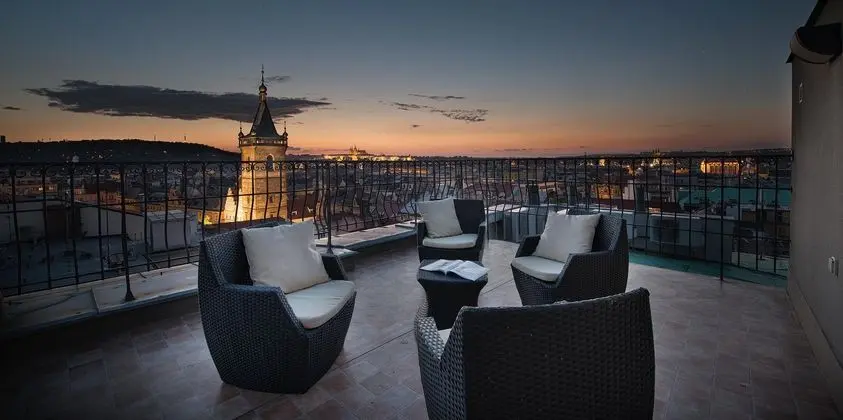 Suite Home Prague
