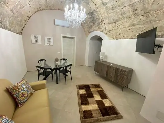 Suite Iblarch in Noto