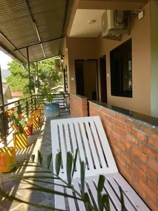 Suite Inn