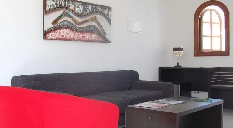 Suite Hotel Jardin Dorado - Oda