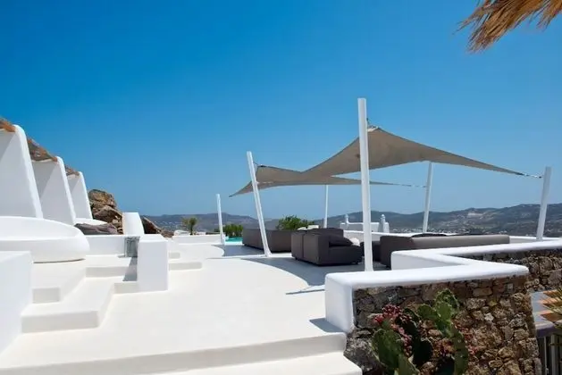 Suite Ruby one Bedroom Suite With Shared Pool in Agia Sofia