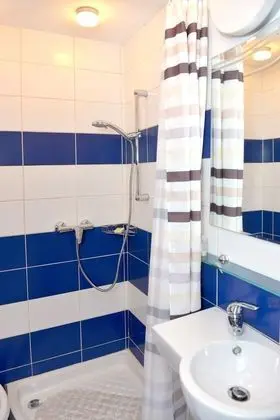 Suitehome - Romana 6 - one Bedroom Apartment in the Heart of Bucharest - Mülk Olanakları