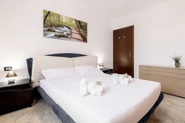 Suitelowcost Humanitas Apartment