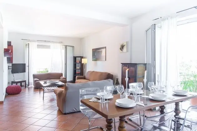 Suitelowcost - Stilicone