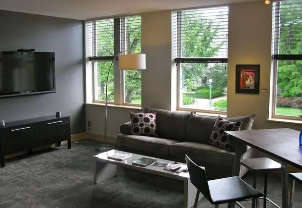 Suites at 118