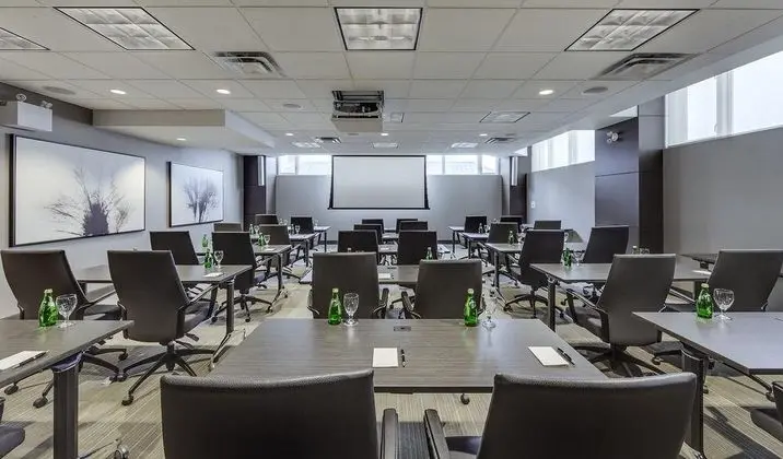 The Suites At 1King West