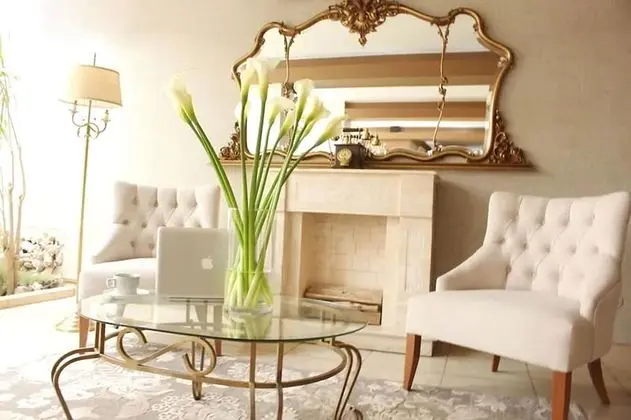 Suites Antique Apart Hotel - İç Mekan