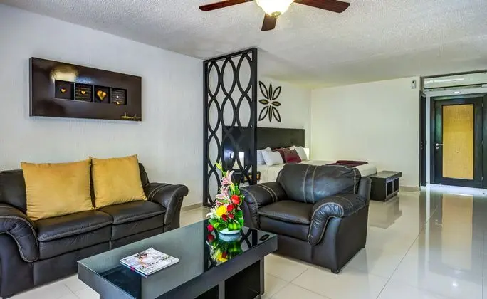 Suites Corazon - Oda