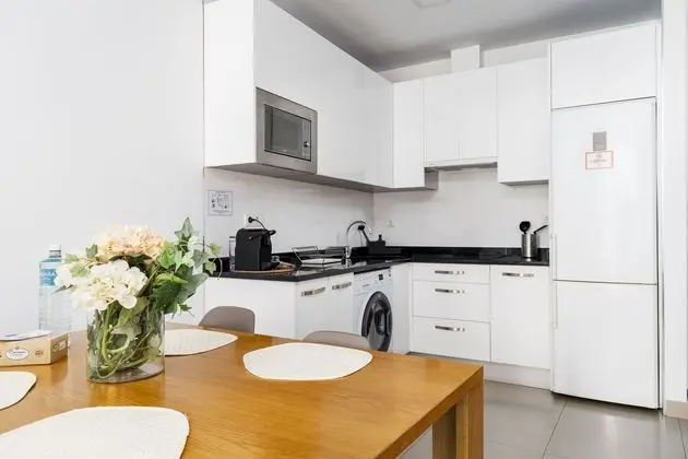 Suites del Pintor Apartamentos - Mutfak