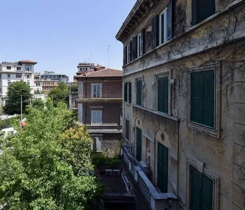 SUITES FARNESE DESIGN HOTEL