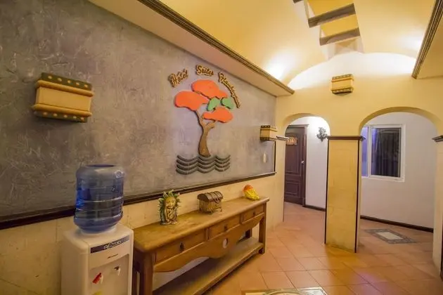 Hotel Suites Flamboyanes - Lobi
