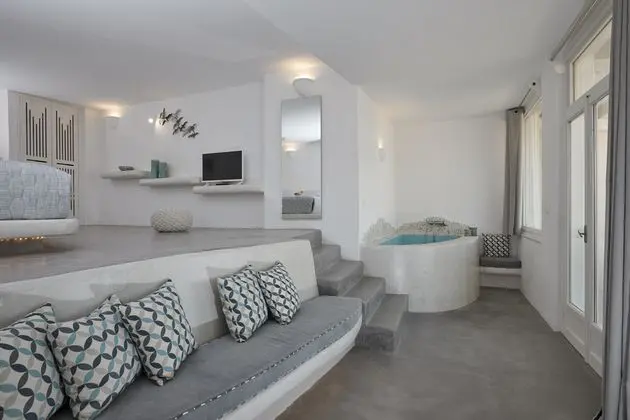 Suites of the Gods Cave Spa - Oda