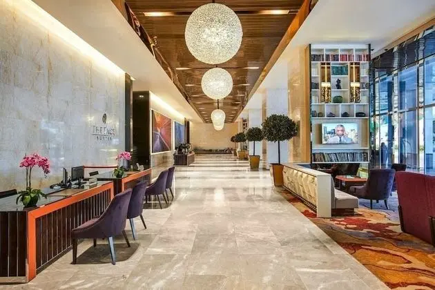 Suites Infinity - Lobi