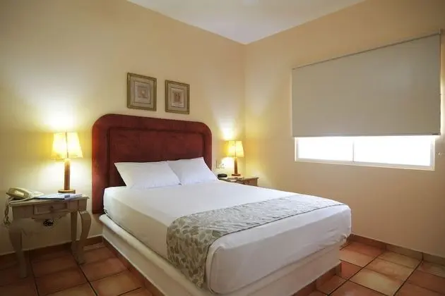 Hotel & Suites Las Palmas - Oda