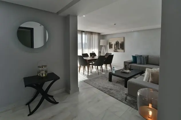 Suites Hotel Le Yacht - Oda