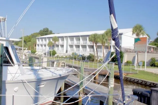 The Suites at Marina Bay