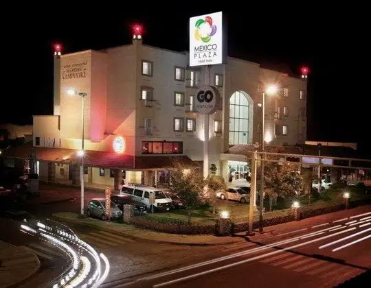 Suites Mexico Plaza Campestre