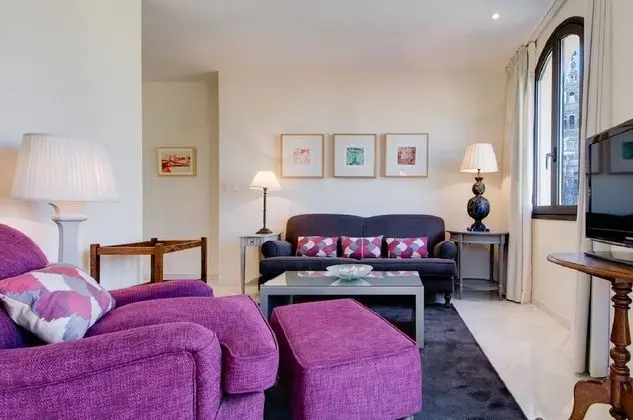 Suites Murillo - Öne Çıkan Resim