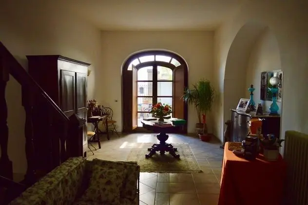 Suites Piazza Umberto - Lobi