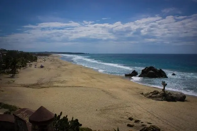 Suites & Hotel Punta Esmeralda - Plaj