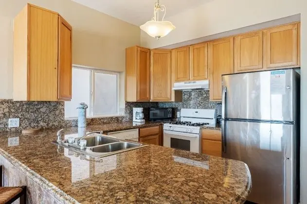 The Suites at Rocky Point 2 - Mutfak