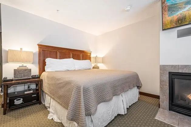 Suites at Silver Tree A124 - Oda