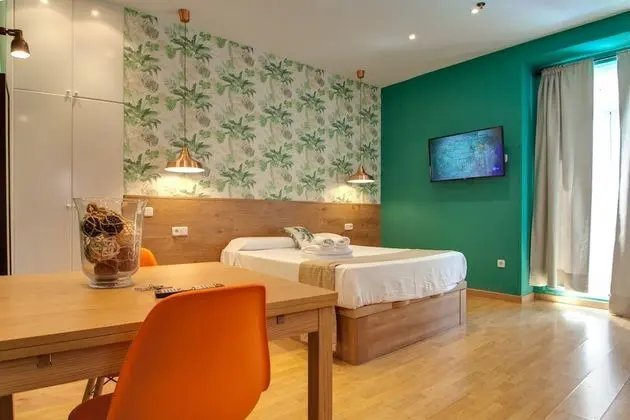 Suites You Zinc - Öne Çıkan Resim