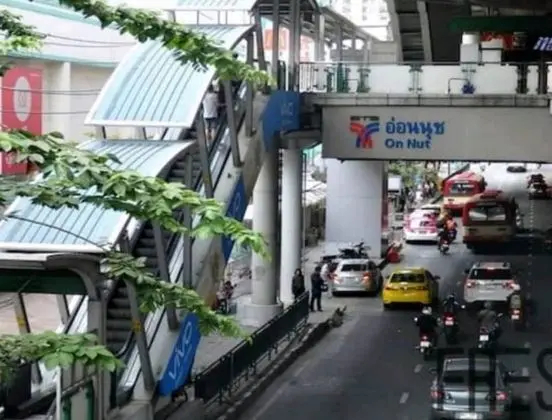 Sukhumvit 50 hostel
