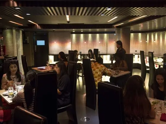 Sukhumvit Suites Hotel - Yeme / İçme