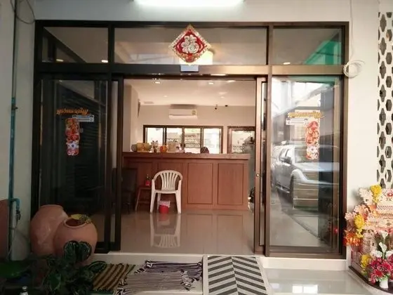 SUKSAWAD HOTEL