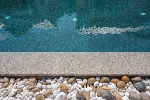 Suksompong Resort - Havuz