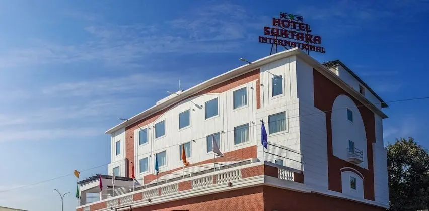 Hotel Suktara International - Dış Mekan