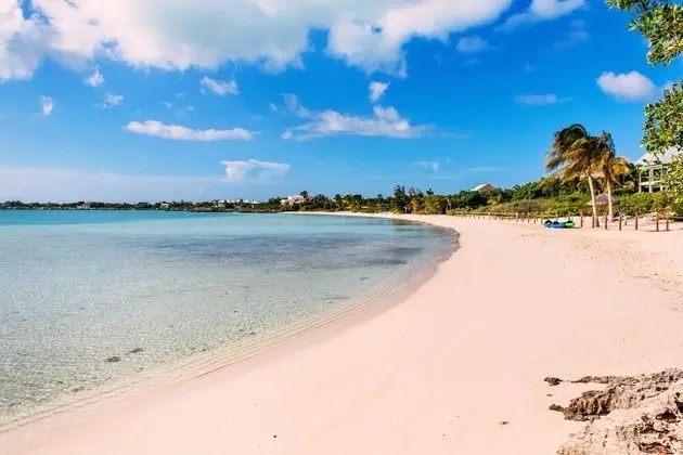 SulMare at Sapodilla Bay Luxury villas - Plaj