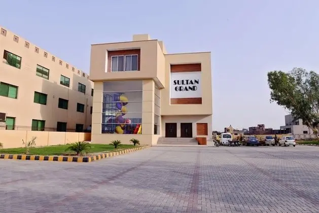 Sultan Grand Hotel & Restaurant - 1