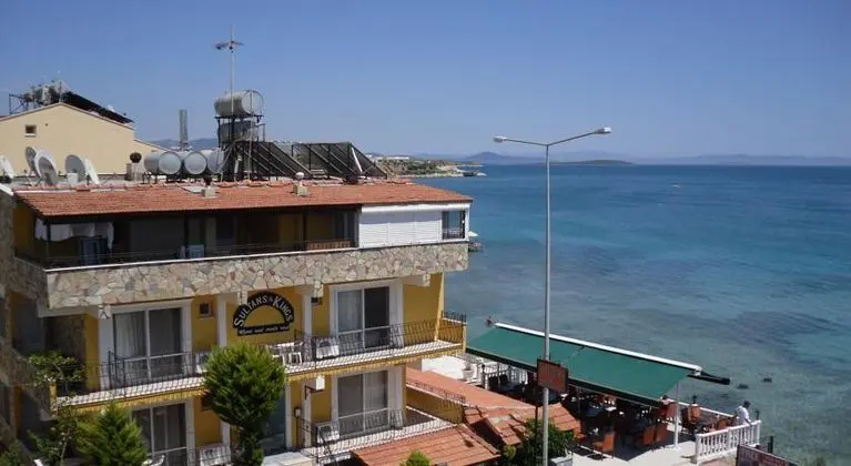 Sultans and Kings Hotel