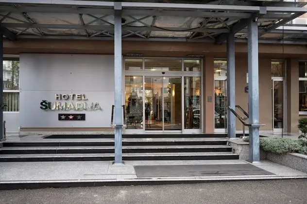 Hotel Sumadija - Dış Mekan