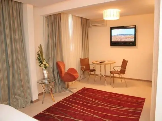 Sumatra Hotel e Centro de Convencoes