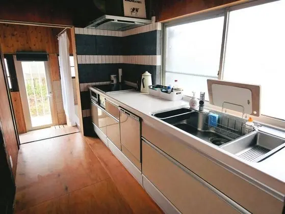 Sumitsugu House West - Mutfak