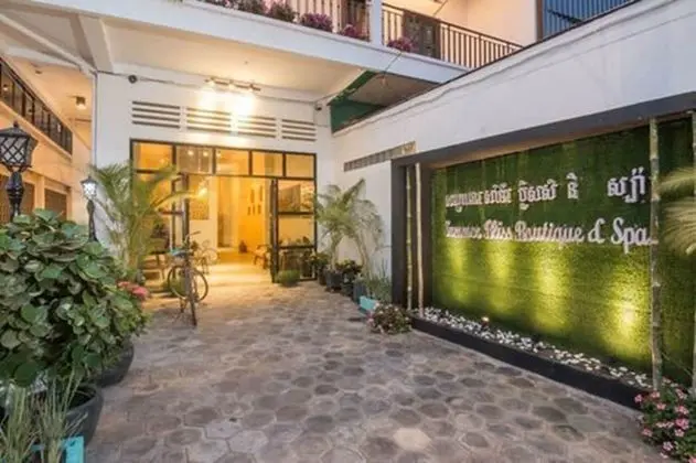 Summer Bliss Boutique & Spa - Lobi