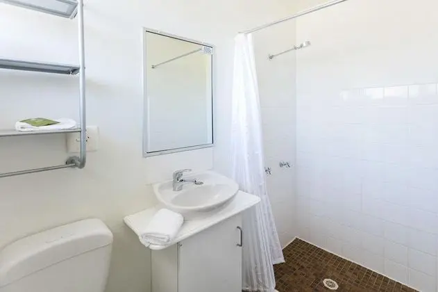 Summer East Serviced Apartments