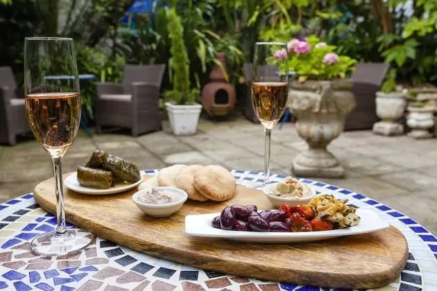 The Summer House - Dış Mekan