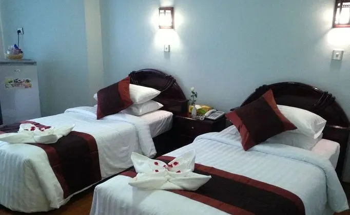Summer Palace Hotel