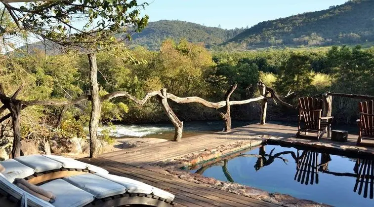 Summerfields Rose Retreat & Spa - Havuz