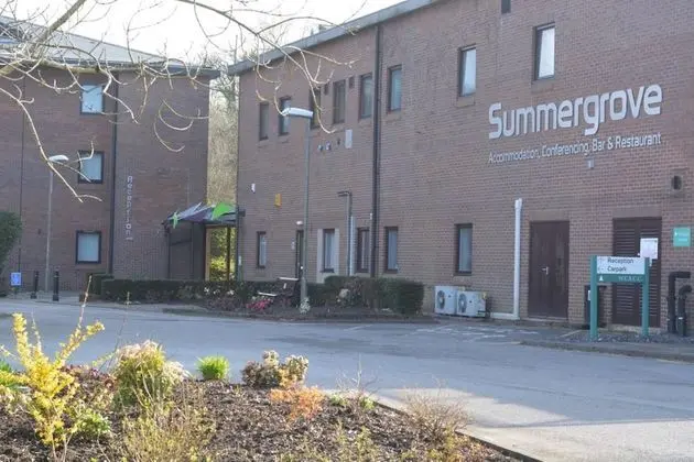 Summergrove Halls - Dış Mekan