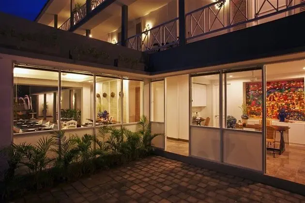Summerhome Umasari Bed & Breakfast