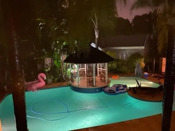 Summerview Guest Lodge - Havuz