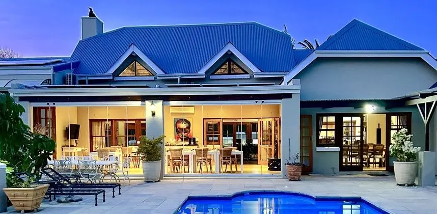 Summit Place Guesthouse - 1