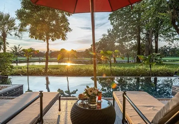 Summit Windmill Golf Residence
