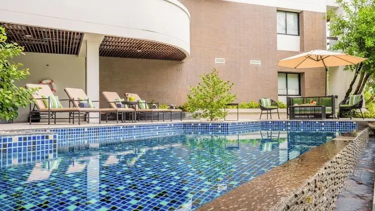Summit Windmill Golf Residence - Havuz